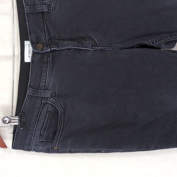 Liz Claiborne Petite Black Wash Slim Leg Jeans Size 14P - Picture 2 of 5
